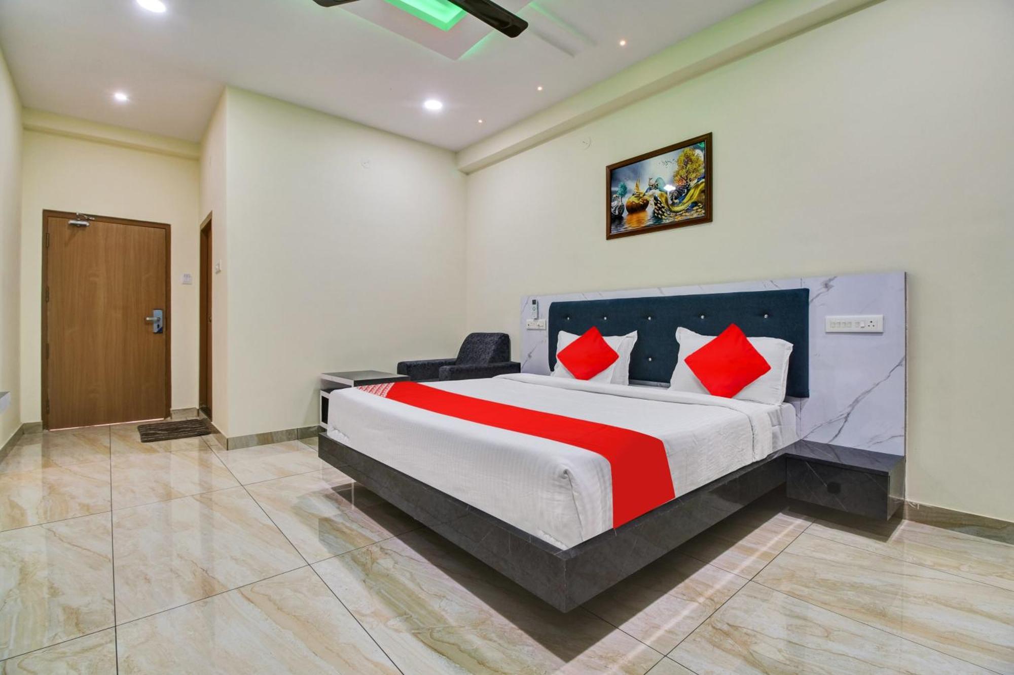 Oyo Flagship Hotel Elite Park Inn Гунтур Экстерьер фото